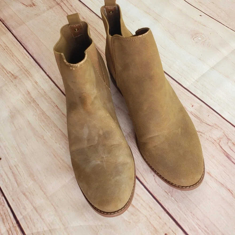 Aldo Boots Womens Size 8.5 Brown‎ Suede Chelsea Ankle Block Heel Almond Toe